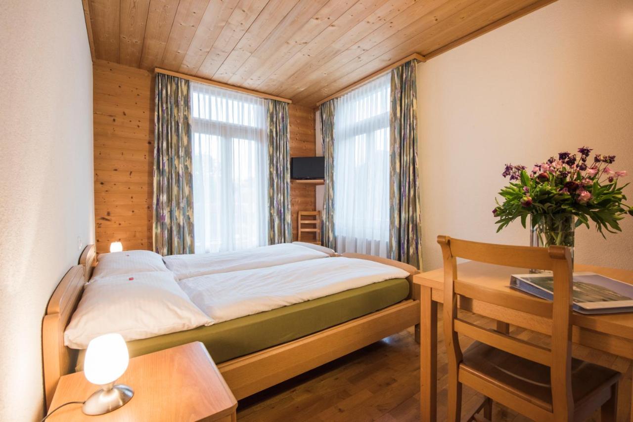 Hotel Alpenrose Beim Ballenberg Hofstetten bei Brienz Eksteriør billede