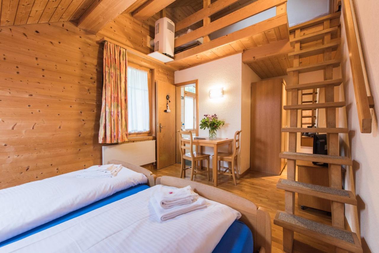 Hotel Alpenrose Beim Ballenberg Hofstetten bei Brienz Eksteriør billede