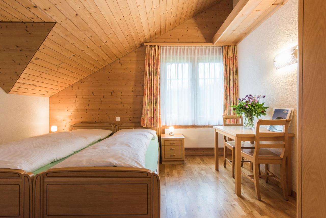 Hotel Alpenrose Beim Ballenberg Hofstetten bei Brienz Eksteriør billede