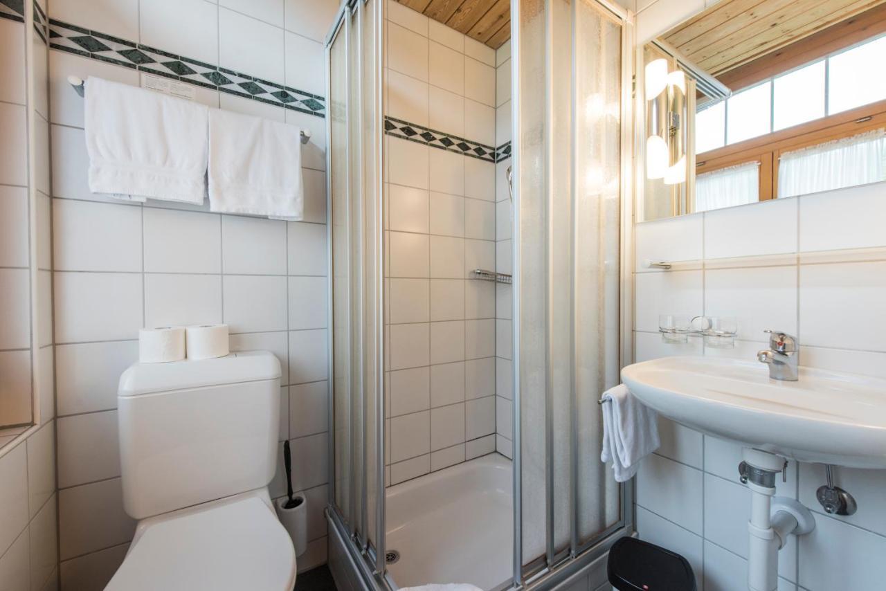 Hotel Alpenrose Beim Ballenberg Hofstetten bei Brienz Eksteriør billede