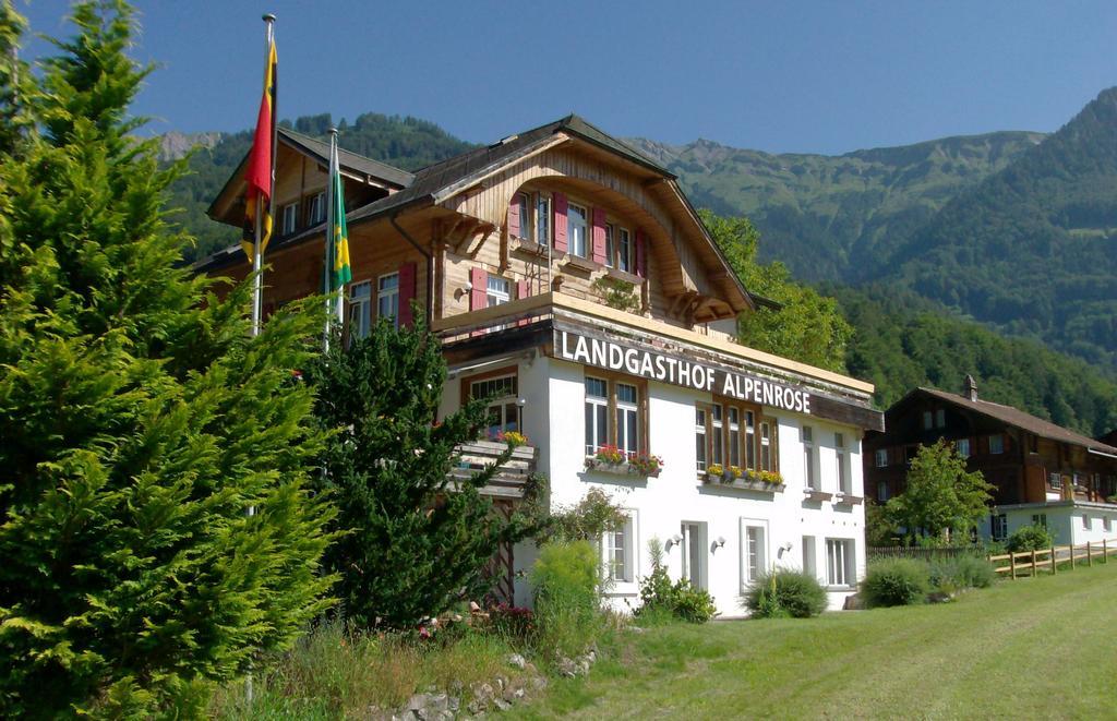 Hotel Alpenrose Beim Ballenberg Hofstetten bei Brienz Eksteriør billede